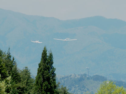 飛騨エアパークにおける飛行機曳航 
